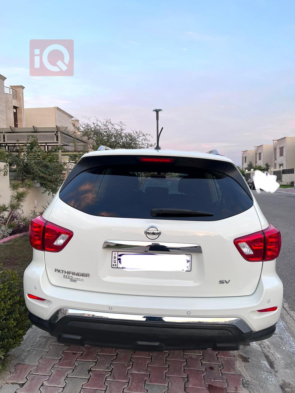 Nissan Pathfinder